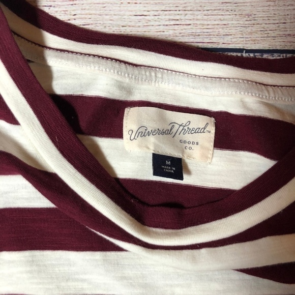 Universal Thread Ruffle Sleeve Striped Top Size M - Picture 3 of 7